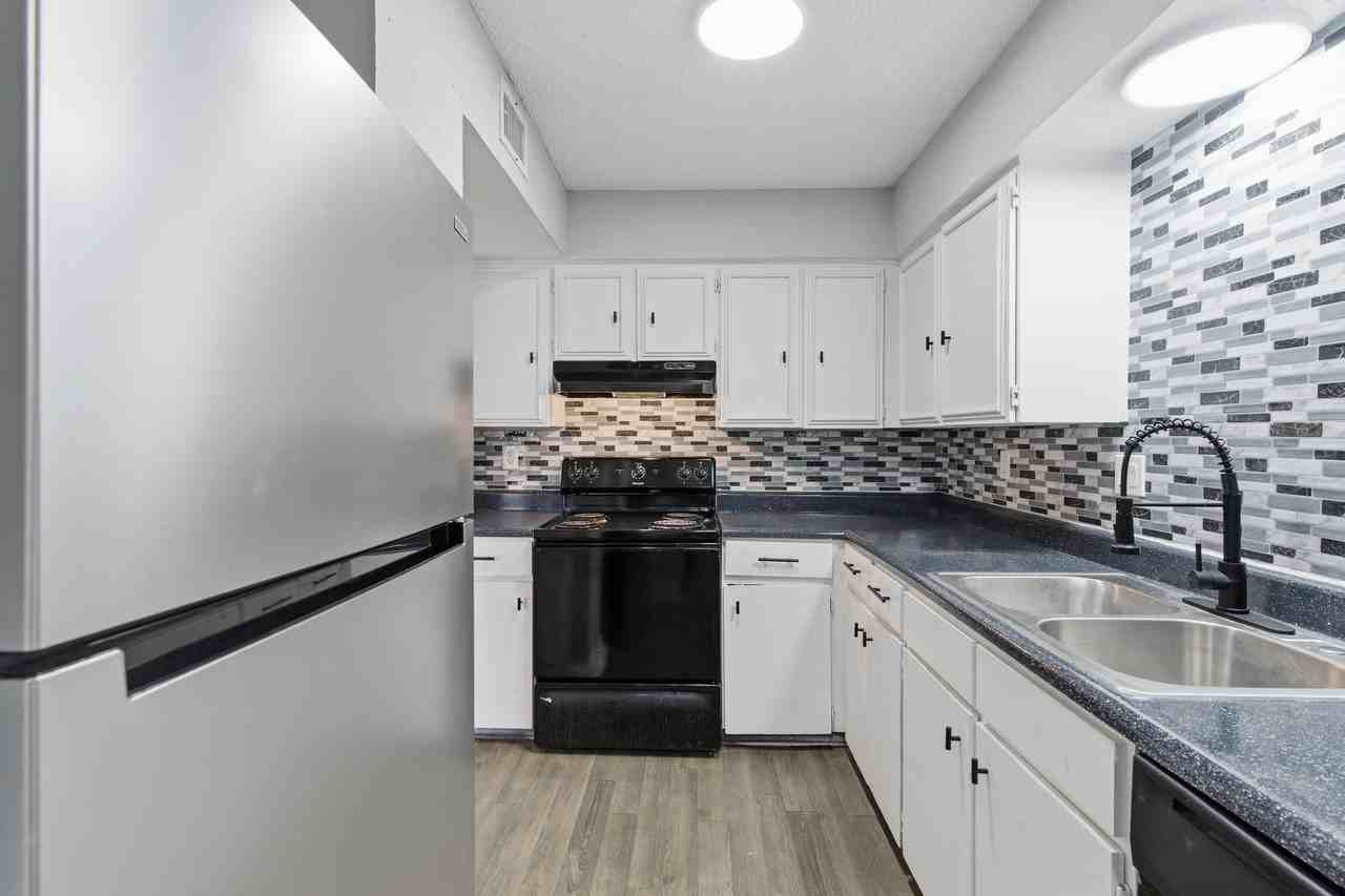 4235 Nw Loop 410 #206 - Photo 3 of 20