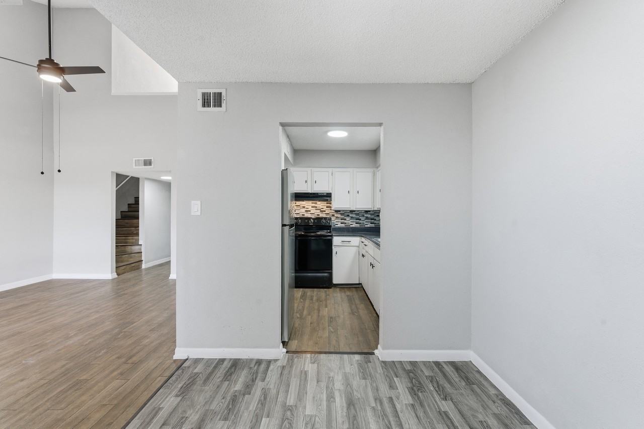 4235 Nw Loop 410 #206 - Photo 6 of 20