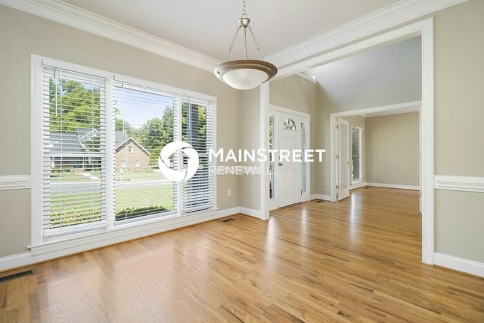2828 Ed Reid St - Photo 5 of 22