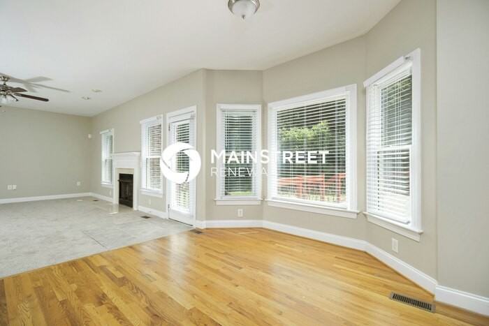 2828 Ed Reid St - Photo 6 of 22