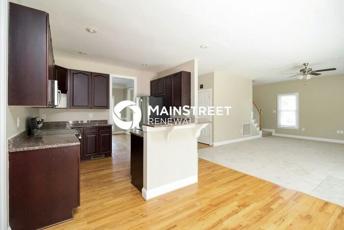 2828 Ed Reid St - Photo 7 of 22