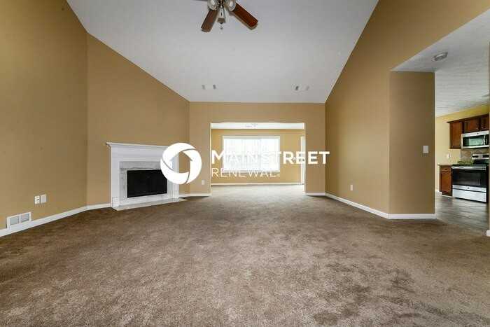 190 Rivercrest Ln - Photo 3 of 16