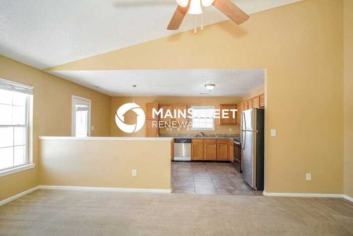 5530 Wood Hollow Dr - Photo 3 of 15