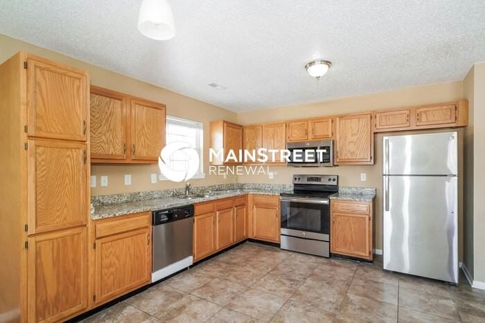 5530 Wood Hollow Dr - Photo 7 of 15