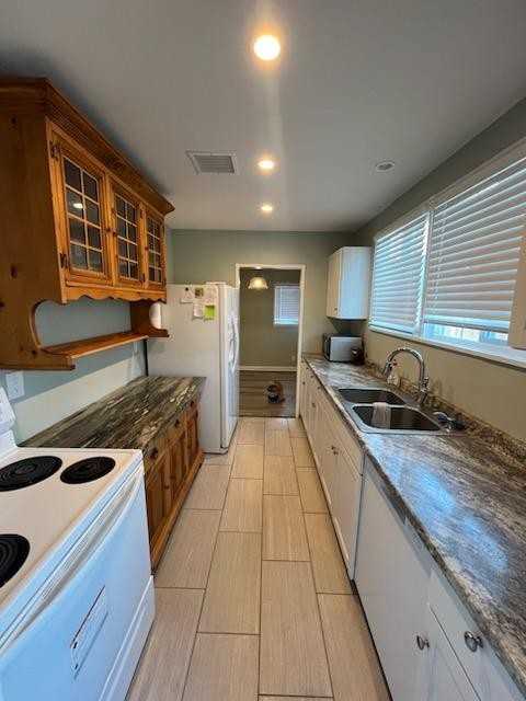 411 Birch St #NA - Photo 3 of 10