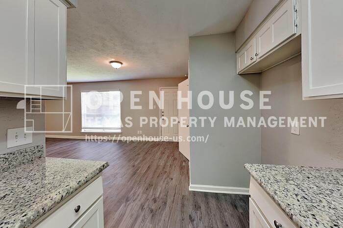 7149 Romford Way - Photo 6 of 20