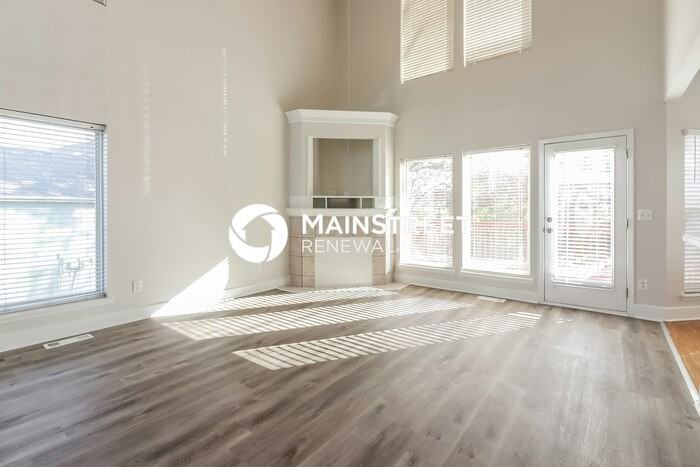 4005 Ne 77th St - Photo 5 of 18