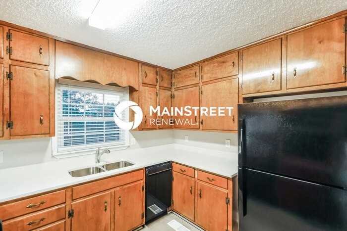 1820 Etowah St - Photo 7 of 17