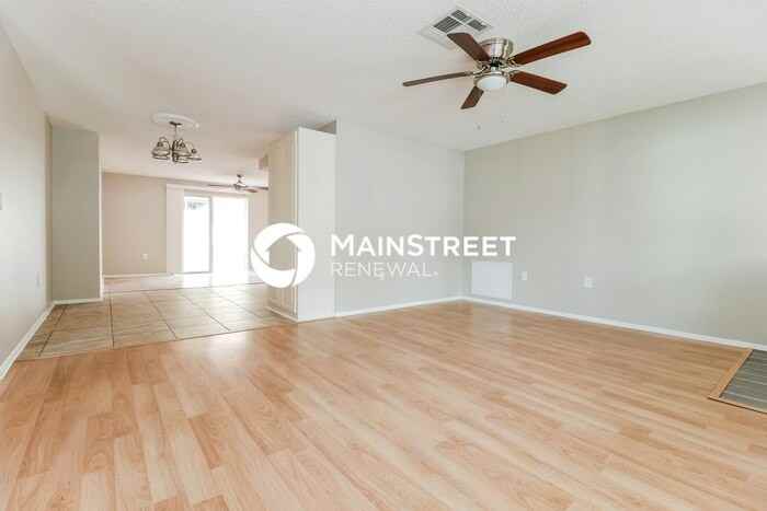 8120 Blue Finch Way - Photo 4 of 16