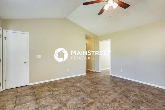 5002 Darlene Dr - Photo 6 of 16