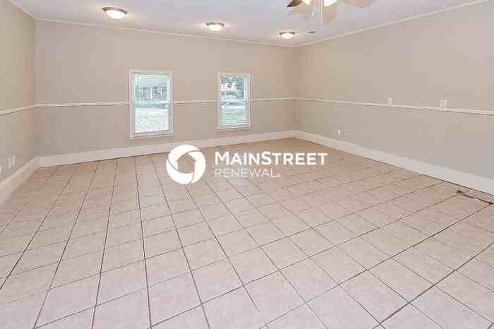 6540 Jamestown Ave - Photo 7 of 16