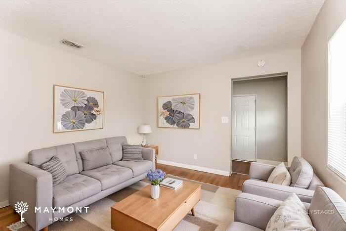 1857 W 24th St - Photo 6 of 16