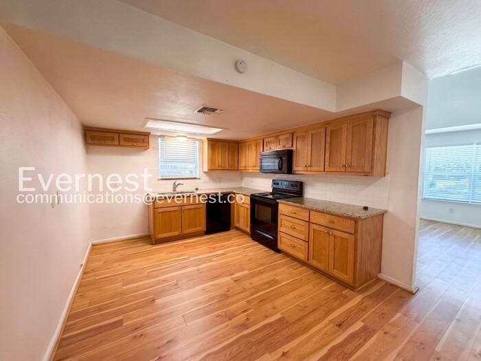 707 Valley View Dr #A - Photo 5 of 19