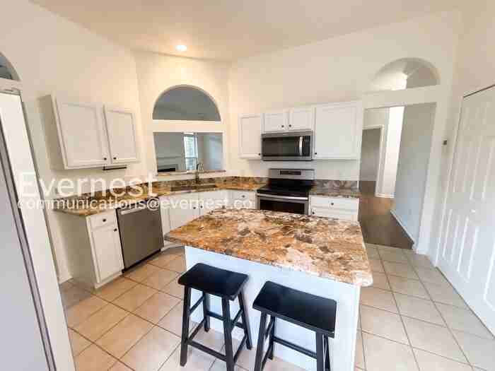 164 Foxtail Dr - Photo 6 of 25