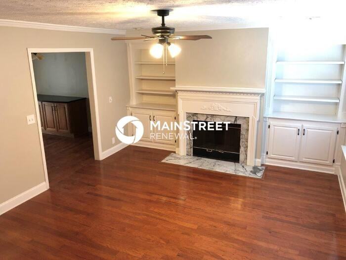 231 Sky Harbor Dr - Photo 3 of 11
