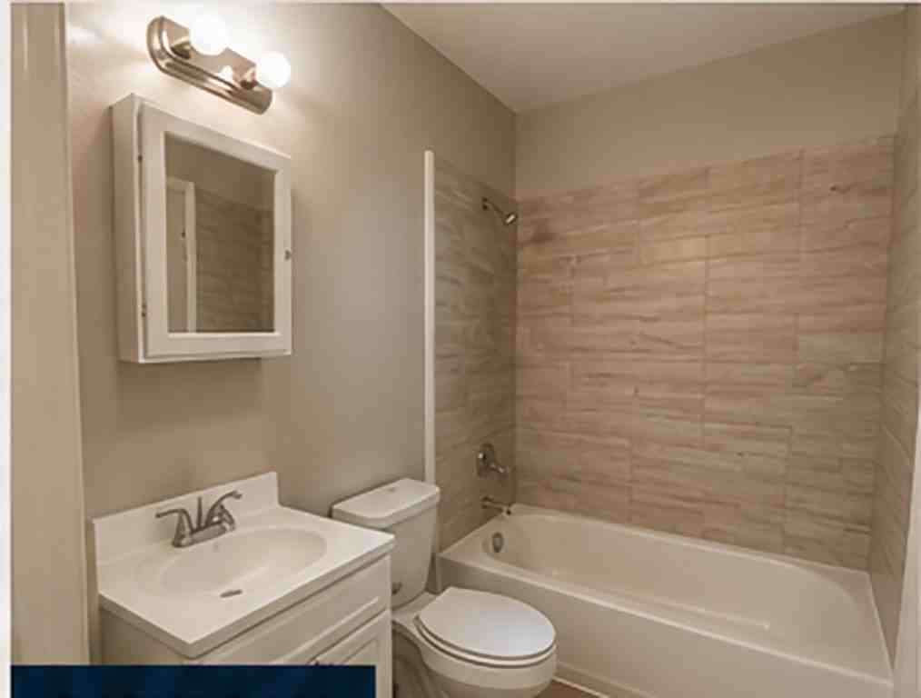 620 Magnolia Street - Photo 4 of 7