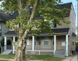 featured image of 2028 W 99th St