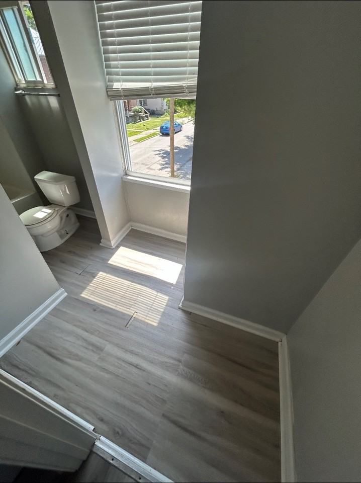 2021 Russell St - Photo 5 of 6
