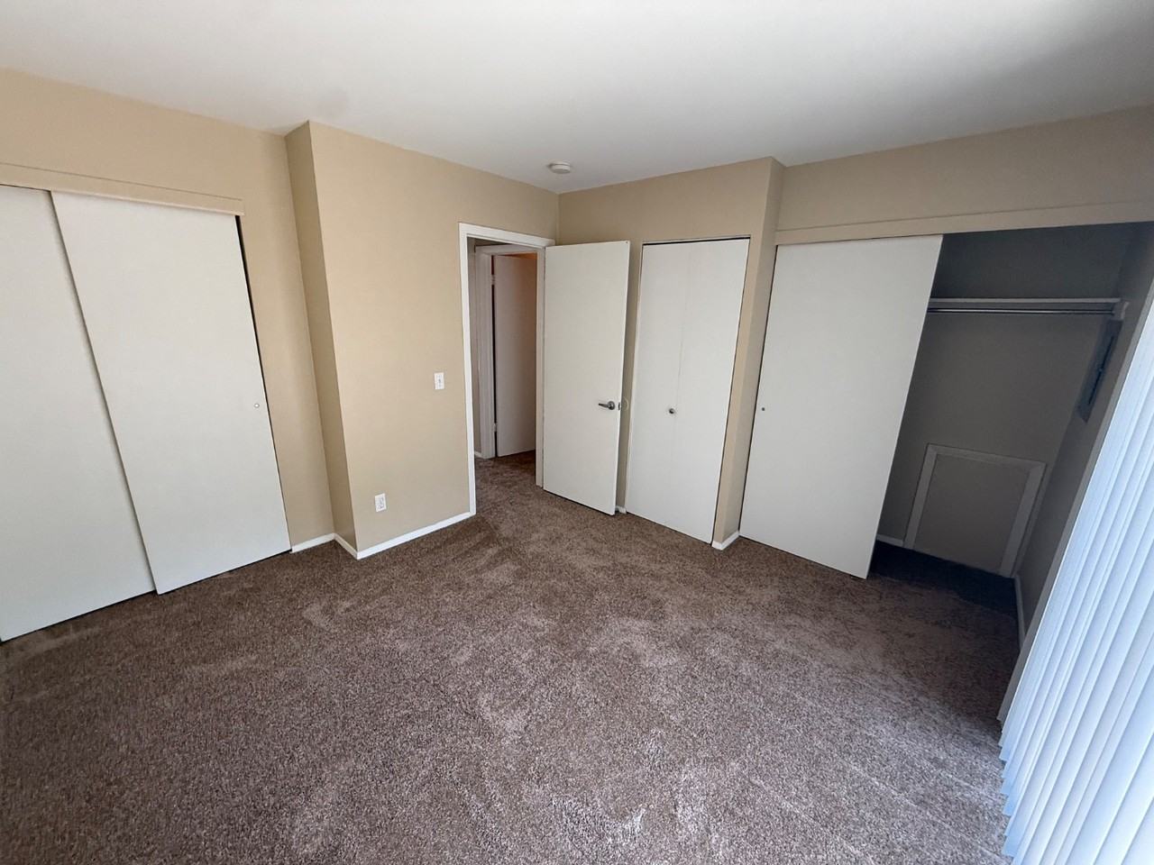 Village Meadows North - Photo 7 of 14