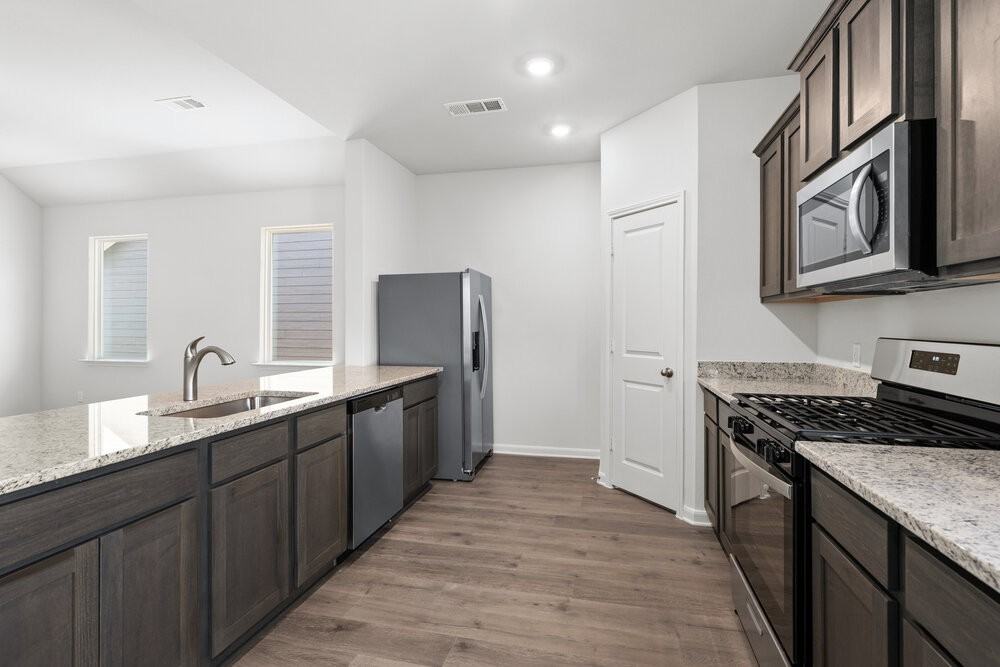 1301 Talton Ave - Photo 7 of 23