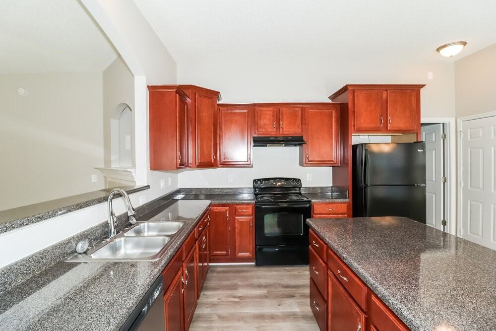 1260 Whitten Rd - Photo 7 of 16