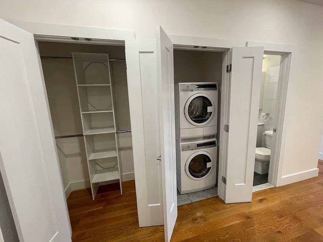 539 Lenox Avenue #4C - Photo 5 of 10