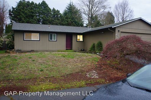 1378 NE Centurion Dr - Photo 2 of 3