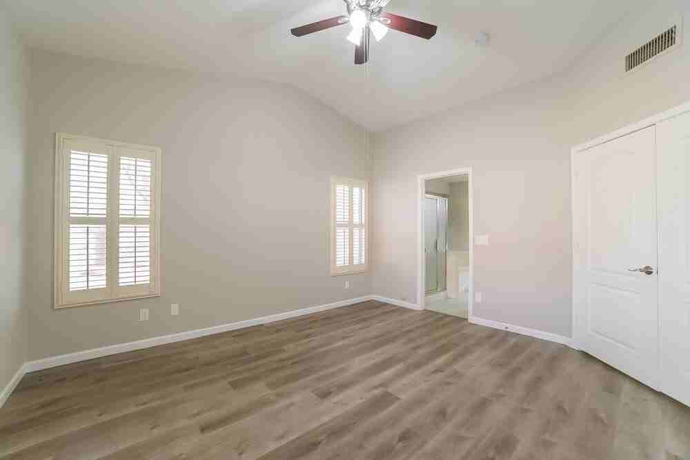15345 W Lea Ln - Photo 7 of 16