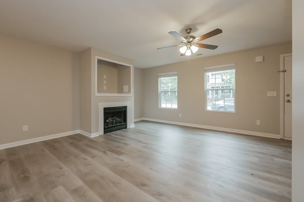 5121 Lynxs Cir Sw - Photo 5 of 17
