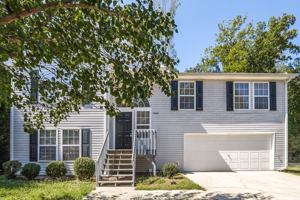 featured image of 7509 Stonehenge Way