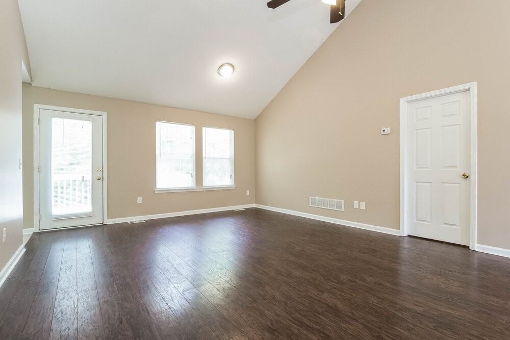 7509 Stonehenge Way - Photo 4 of 15