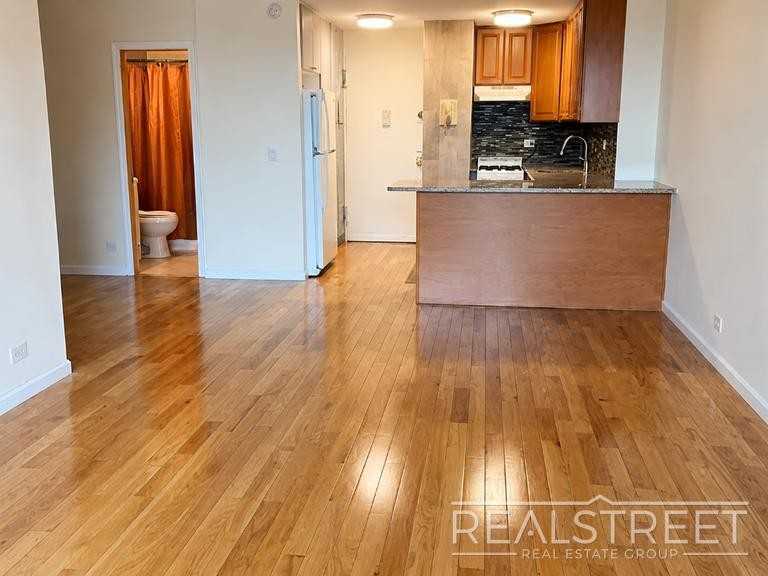 15038 Union Tpke #3B - Photo 3 of 15