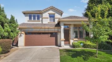 featured image of 2342 Canary Dr