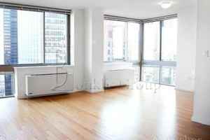 featured image of 2 Platt St #12A