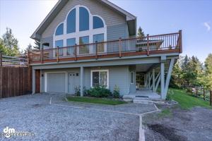featured image of 16440 Chasewood Ln