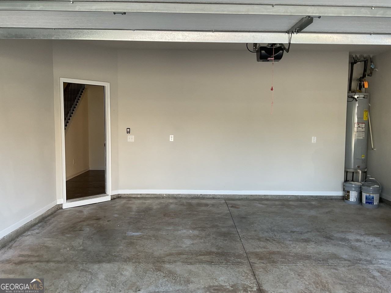 7305 Heritage Oak Ct - Photo 3 of 18