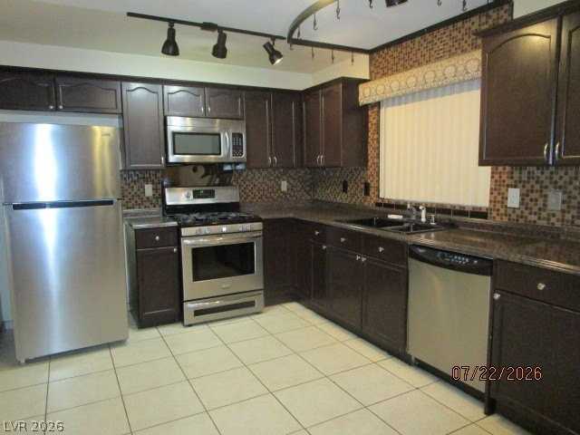 3822 King Palm Ave - Photo 5 of 22