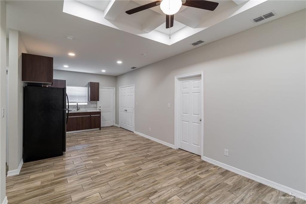 1005 W Kohala Ave #1 - Photo 4 of 15