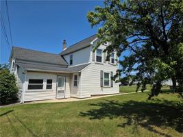 featured image of 5166 Springmill Rd