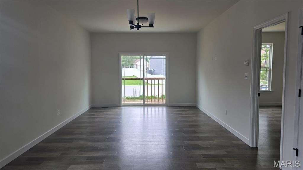49 Pheasant Ring Dr - Photo 5 of 19