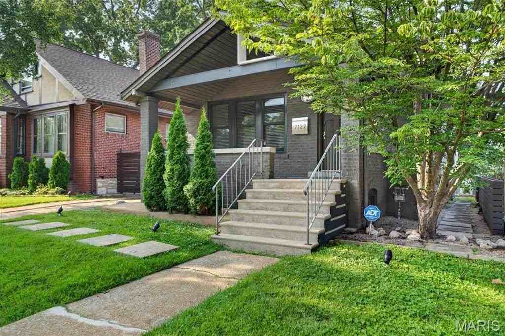 7122 Nashville Ave - Photo 4 of 50