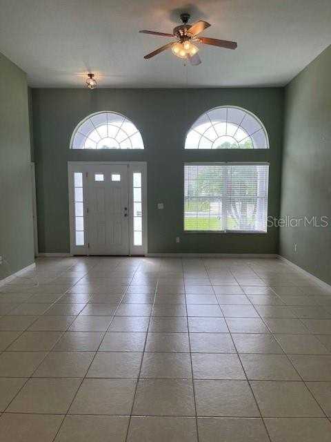 23 Ridley Ln #B - Photo 4 of 17