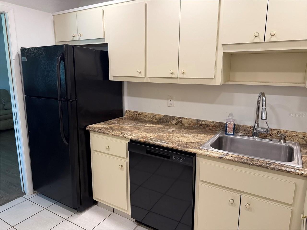 245 Center Rd #103 - Photo 5 of 21