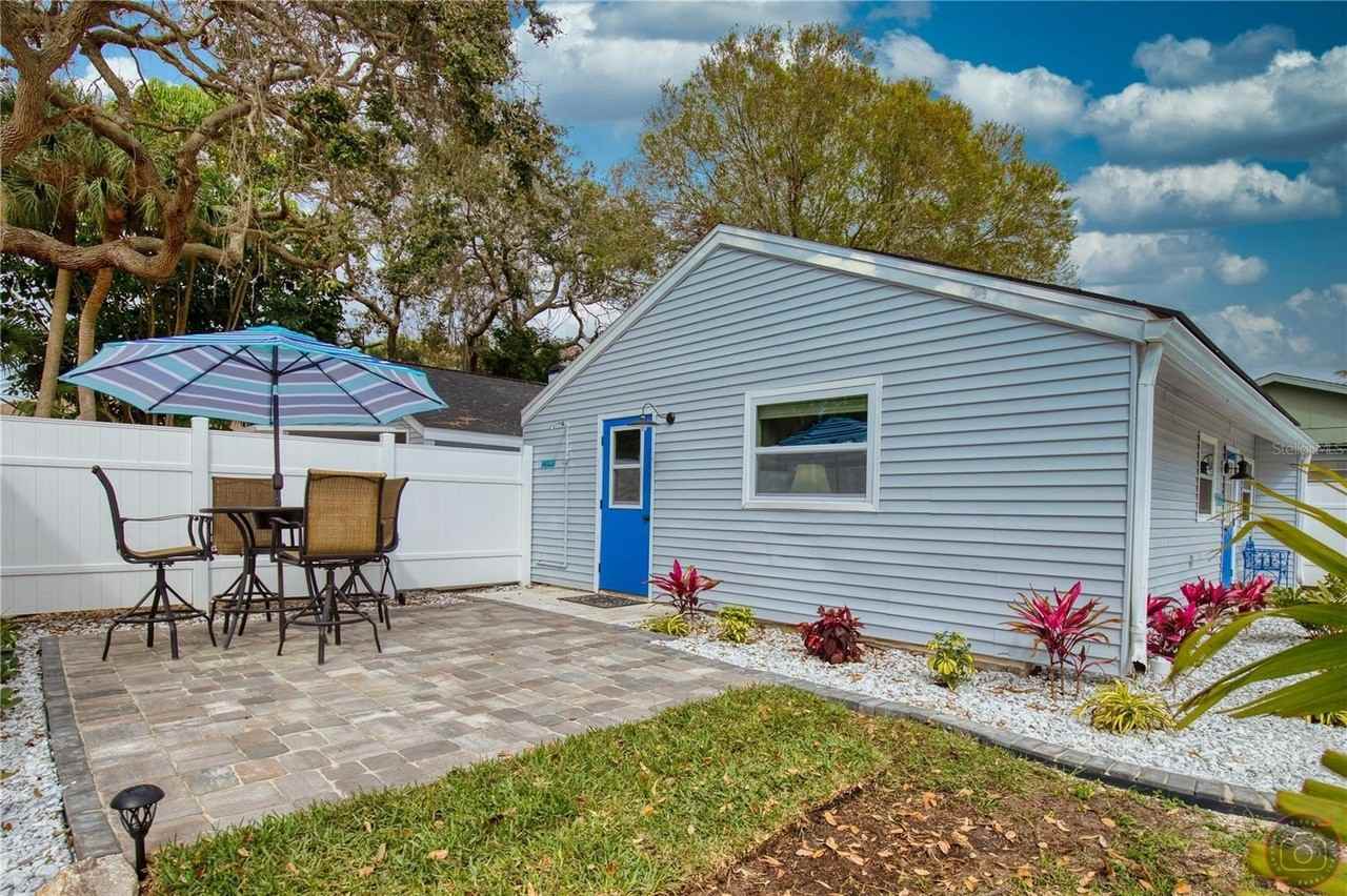 5042 Linda St #A - Photo 2 of 22