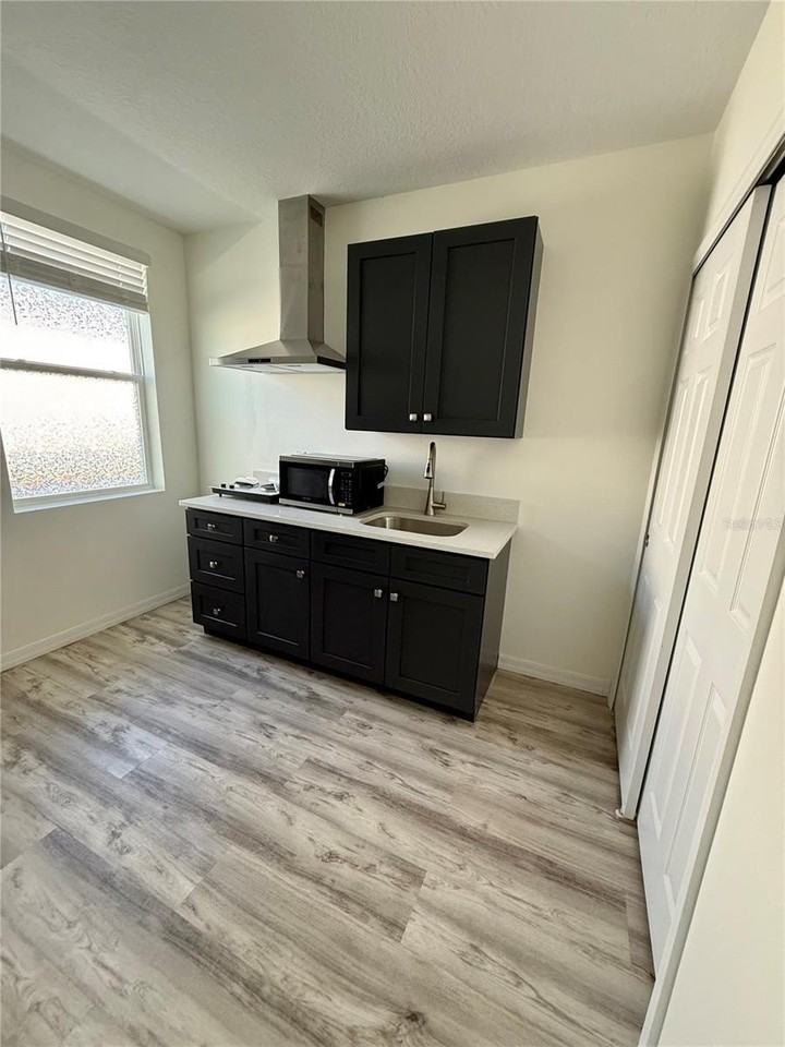 1478 Sea Glass Rd - Photo 7 of 11