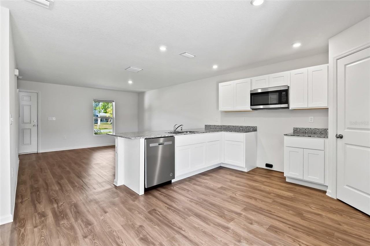 612 Linnet Ct - Photo 6 of 42