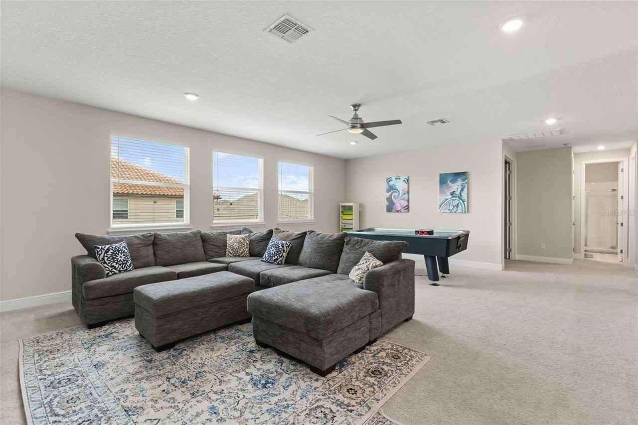 8373 Ludington Cir - Photo 2 of 50