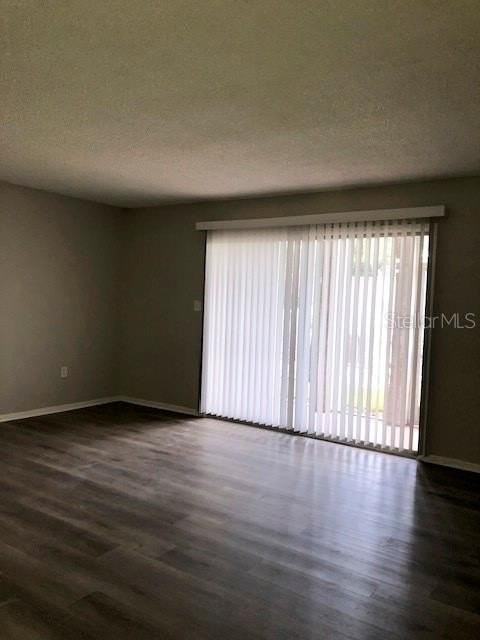 548 Orange Dr #14 - Photo 5 of 21