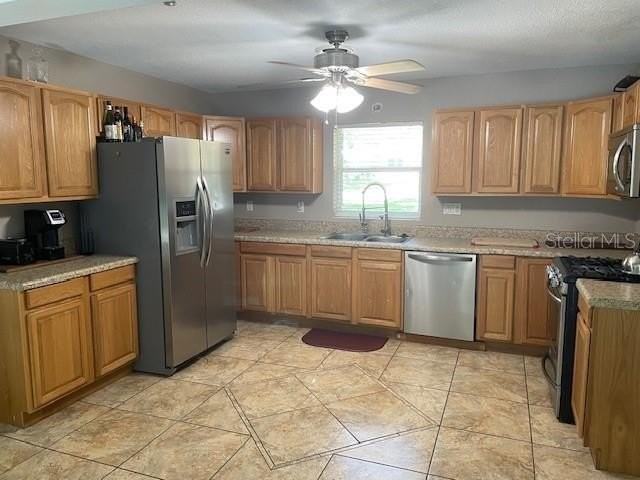 1231 Se 40th Ct - Photo 5 of 22