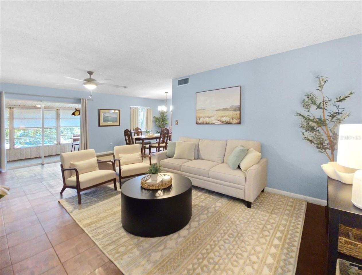 553 Fairways Cir #B - Photo 4 of 23